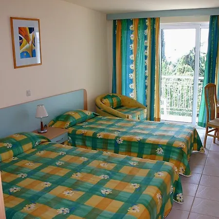 Orhidea 3*