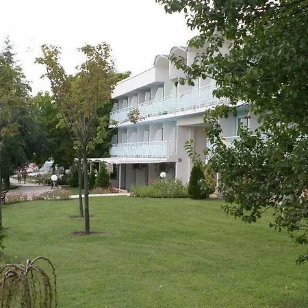 Отель Orhidea
